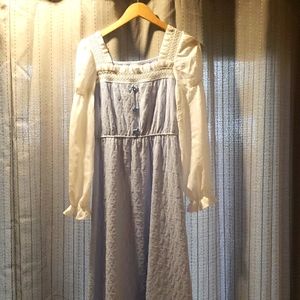 Masked Queen light blue peasant style long sleeved dress, size M/L